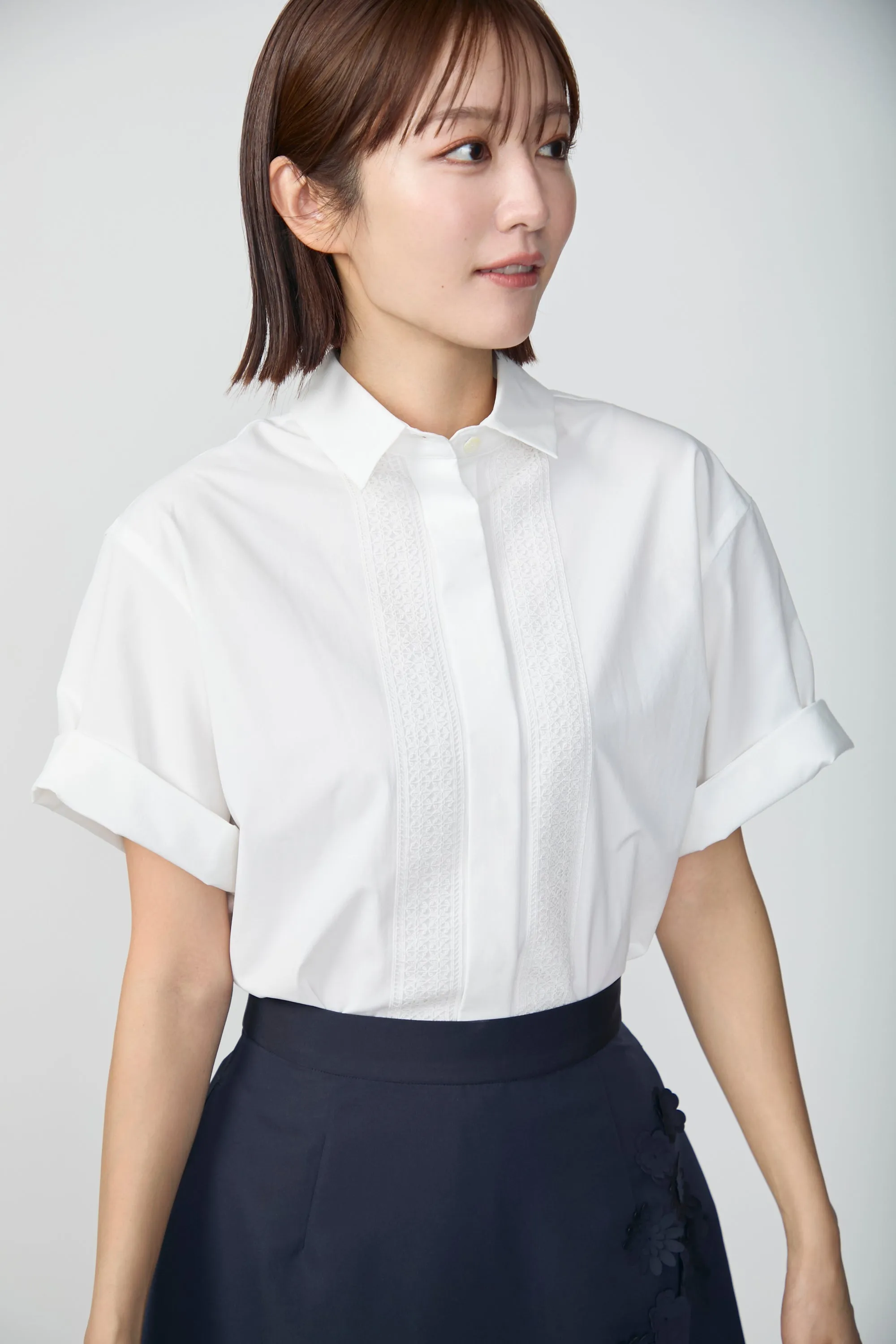 Casual date shirt(White)