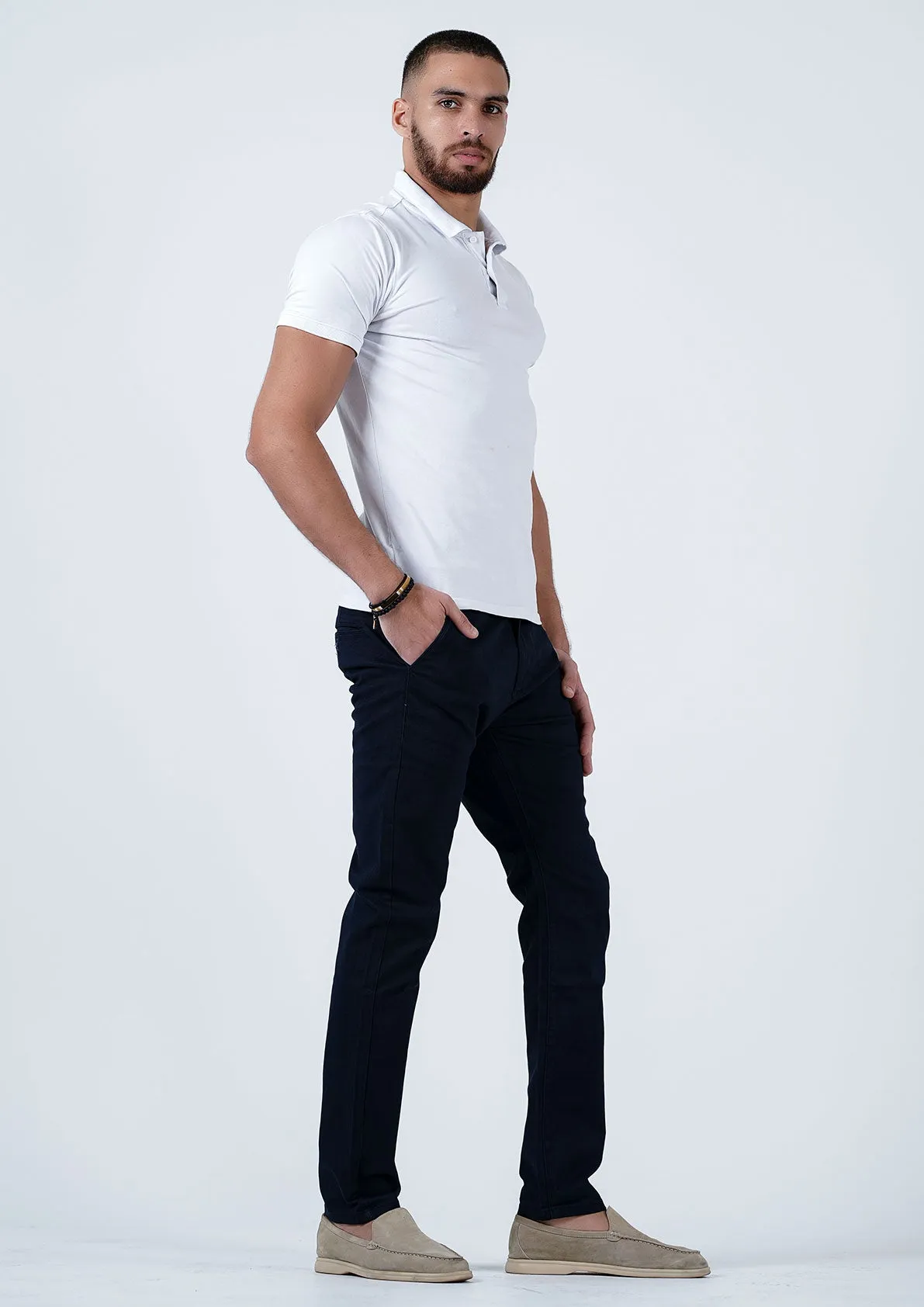 Classic Tailoring Meets Modern Comfort: Your Ultimate Chino Pants