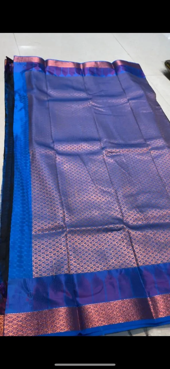 Dual shaded black and blue silk saree with blouse