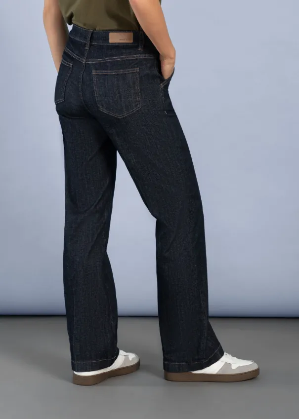 MORE AND MORE<BR>
Bootcut Jeans<BR>
Denim Blue<BR>