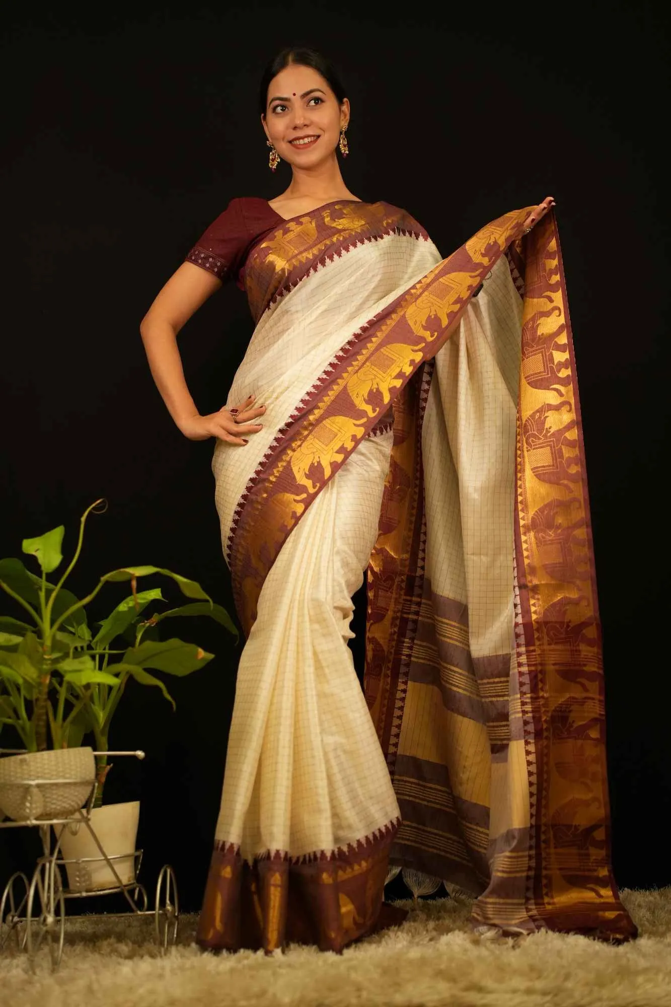 Rashmika inspired Elephant Motif Zari Border Wrap in 1 minute Saree