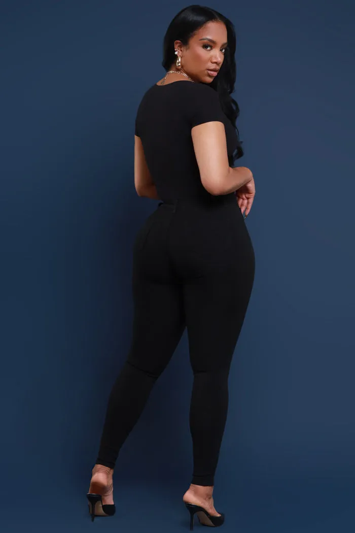 Super Swank High Rise Belt Loop Stretchy Skinny Jeans - Black