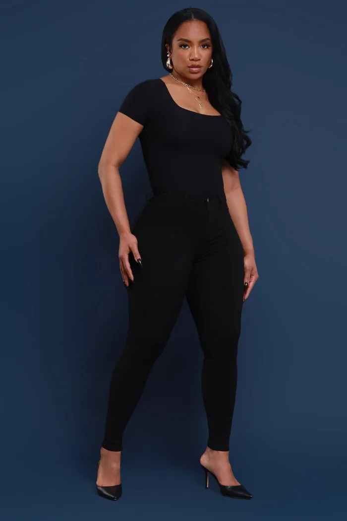 Super Swank High Rise Belt Loop Stretchy Skinny Jeans - Black